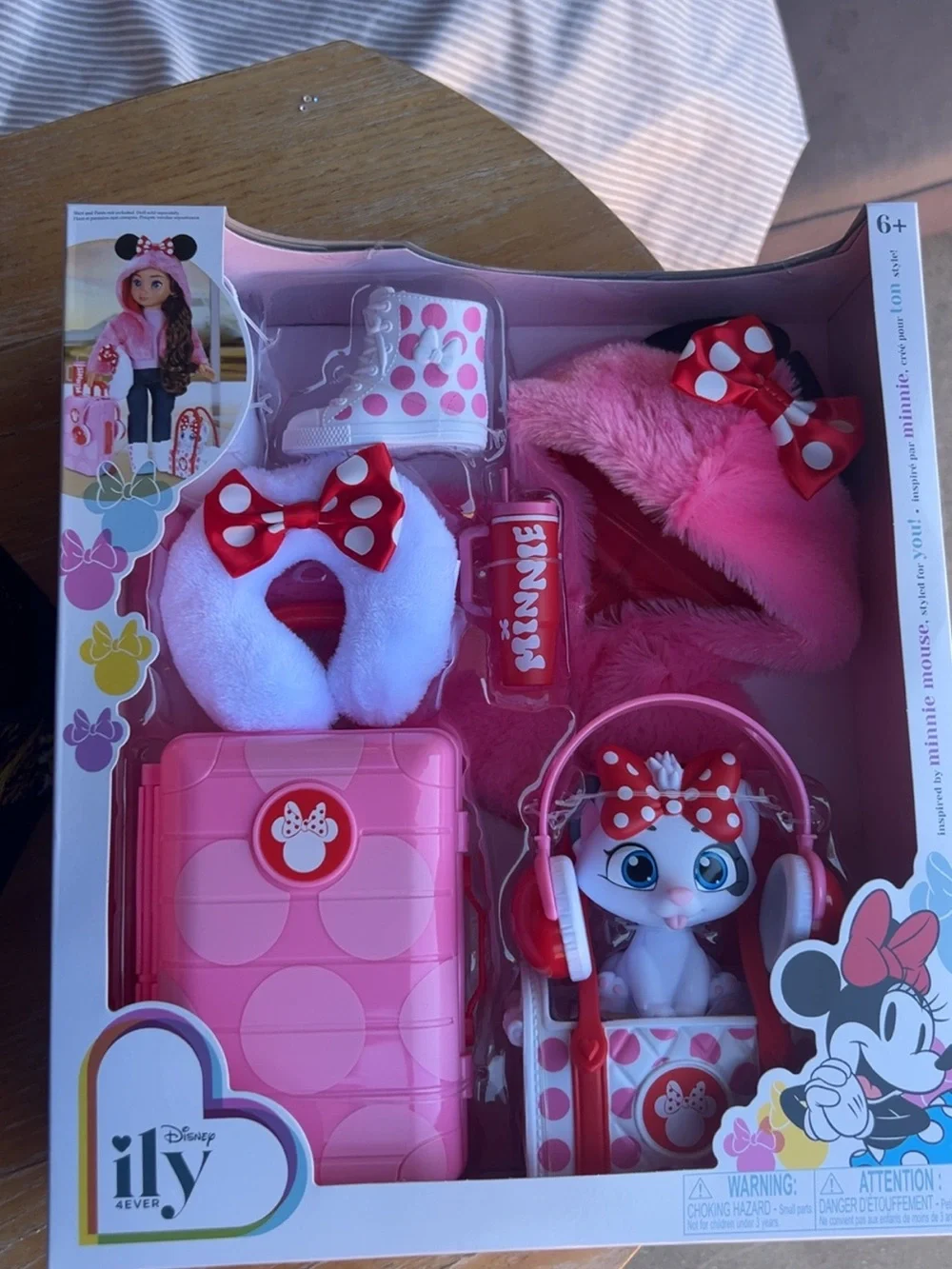 Disney Minnie Mouse Pink & White Dress-Up Accessory Set